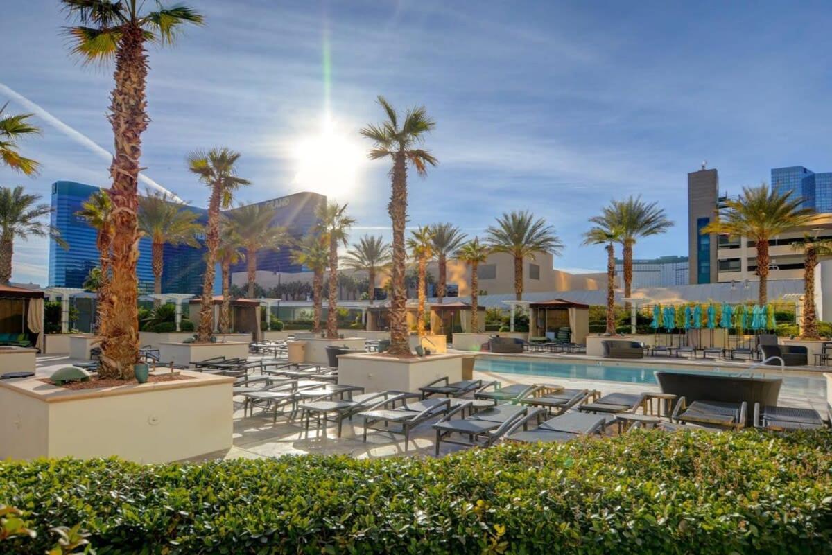 Mgm Signature-33-711 F1 Track & Strip View Balcony Las Vegas Eksteriør bilde