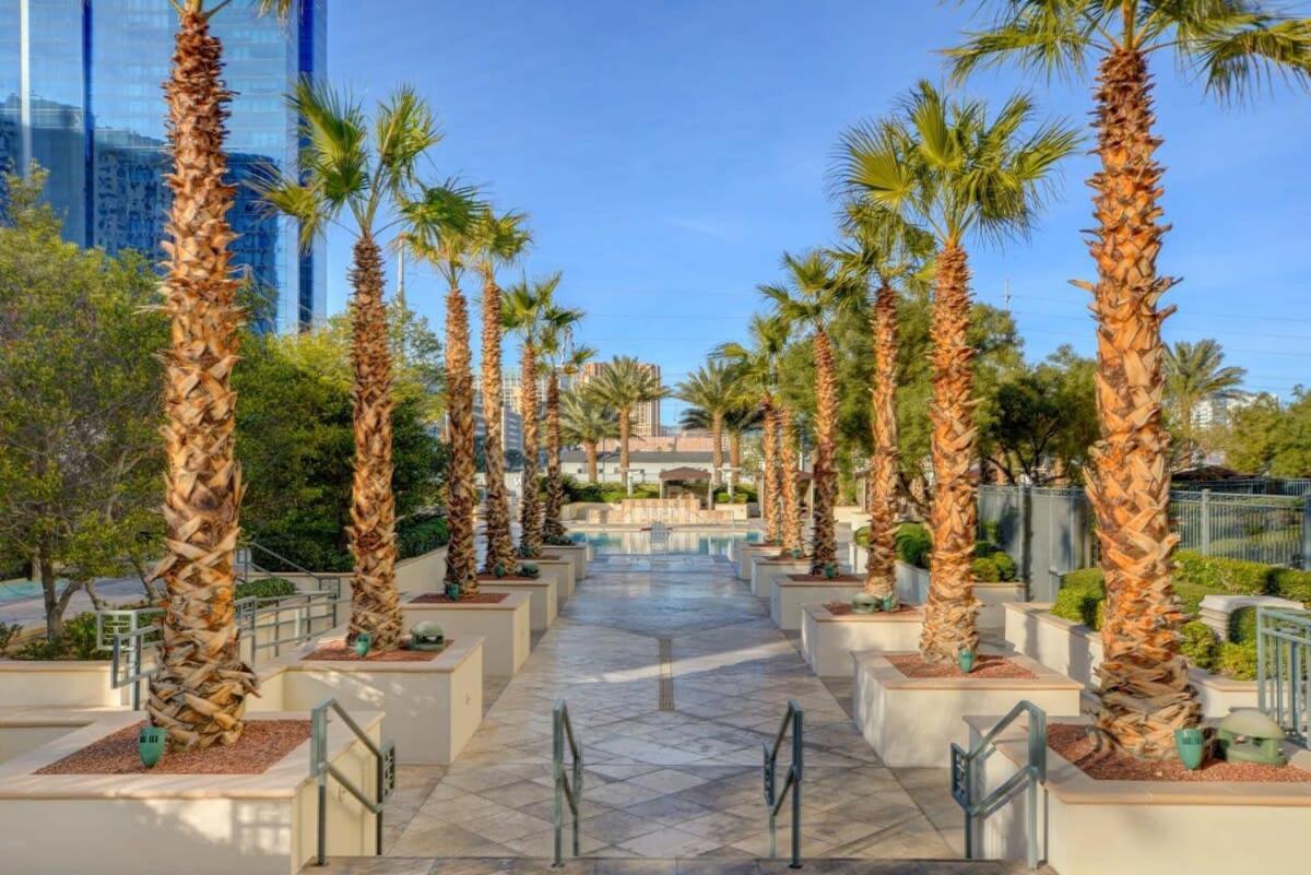 Mgm Signature-33-711 F1 Track & Strip View Balcony Las Vegas Eksteriør bilde